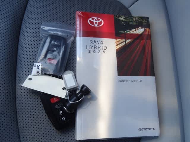2025 Toyota RAV4 Hybrid Limited