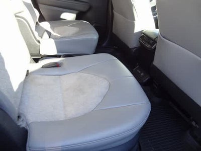 2023 Toyota Highlander Hybrid Bronze Edition