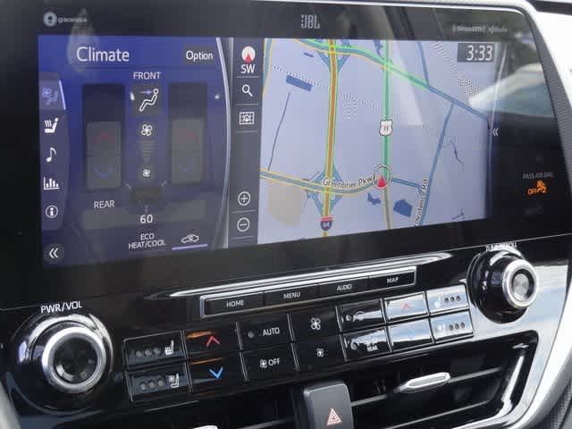 2022 Toyota Highlander Hybrid Platinum