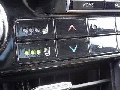 2022 Toyota Highlander Hybrid Platinum