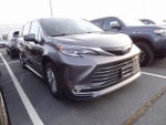 2023 Toyota Sienna Platinum