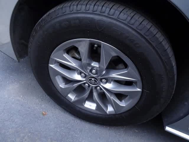 2025 Toyota Sienna XLE