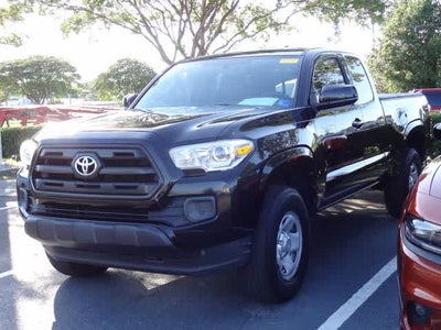 2017 Toyota Tacoma SR
