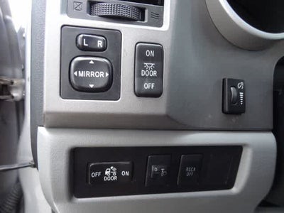 2010 Toyota Tundra Dbl 5.7L V8 6-Spd AT (Natl)