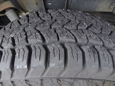 2010 Toyota Tundra Dbl 5.7L V8 6-Spd AT (Natl)