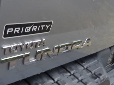 2010 Toyota Tundra Dbl 5.7L V8 6-Spd AT (Natl)