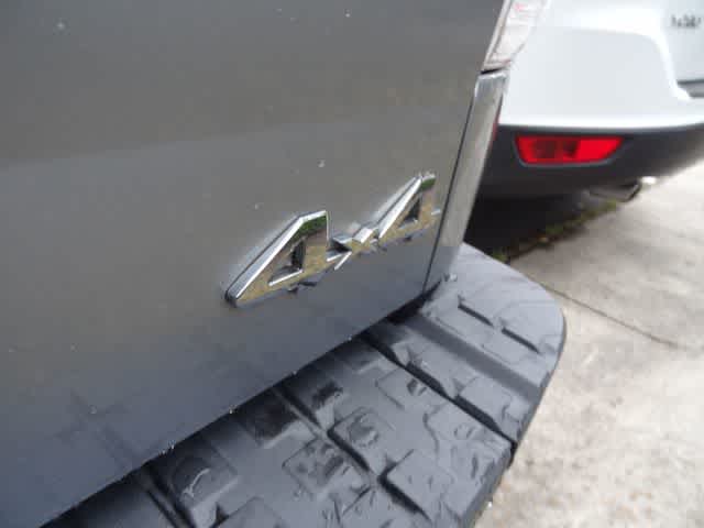 2010 Toyota Tundra Dbl 5.7L V8 6-Spd AT (Natl)