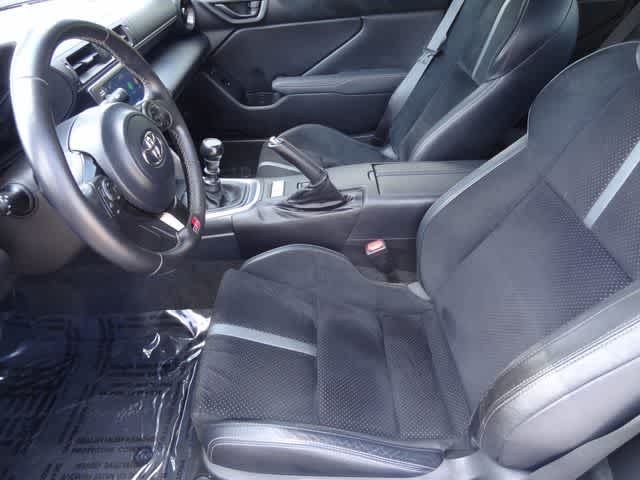 2022 Toyota GR86 Premium