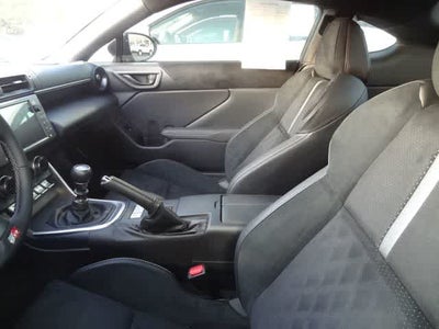 2025 Toyota GR86 Premium