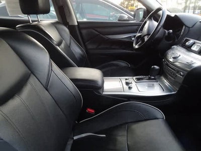 2018 INFINITI Q70L 3.7 LUXE