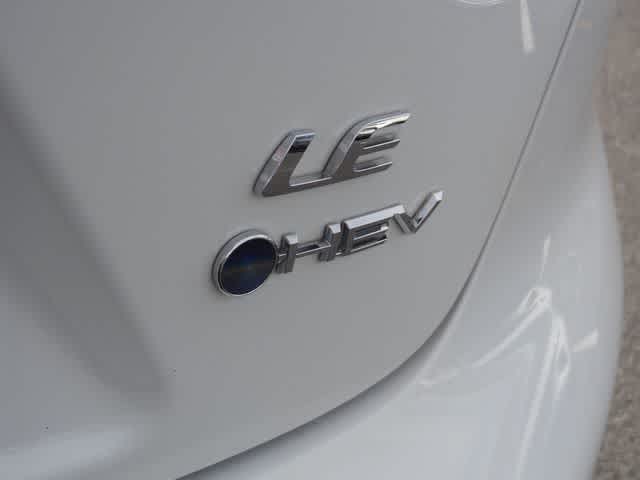 2025 Toyota Corolla Hybrid LE