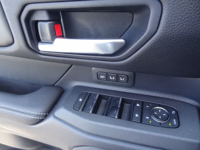 2024 Toyota Land Cruiser 4WD (Natl)