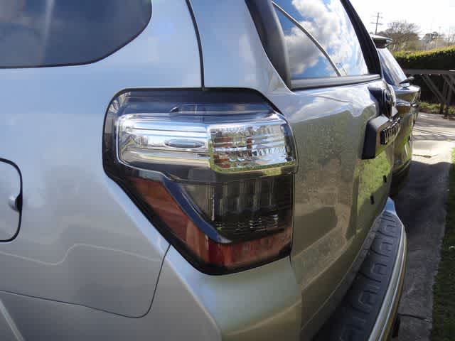 2022 Toyota 4Runner TRD Off Road