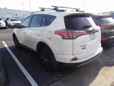 2017 Toyota RAV4 SE