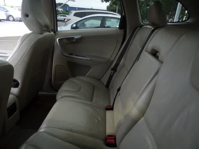 2010 Volvo XC60 Base