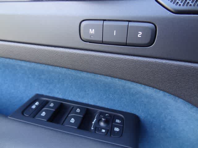 2023 Volvo C40 Recharge Pure Electric Ultimate