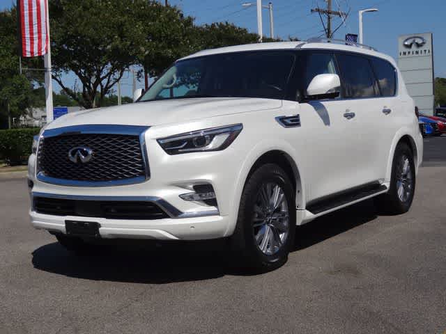 2022 INFINITI QX80 LUXE