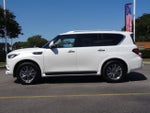 2022 INFINITI QX80 LUXE