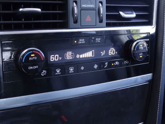 2022 INFINITI QX80 LUXE