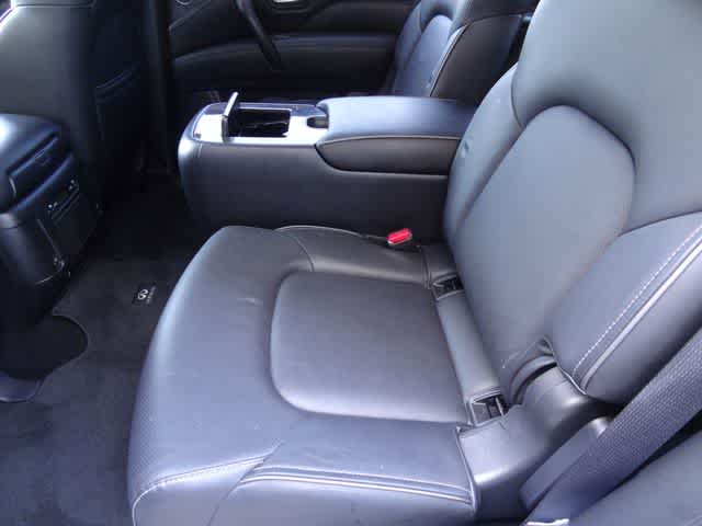 2022 INFINITI QX80 LUXE