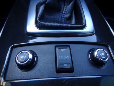 2017 INFINITI QX70 AWD