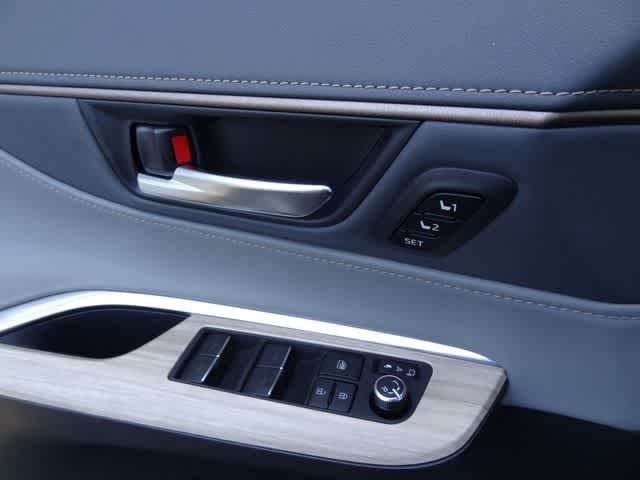 2023 Toyota Venza Limited