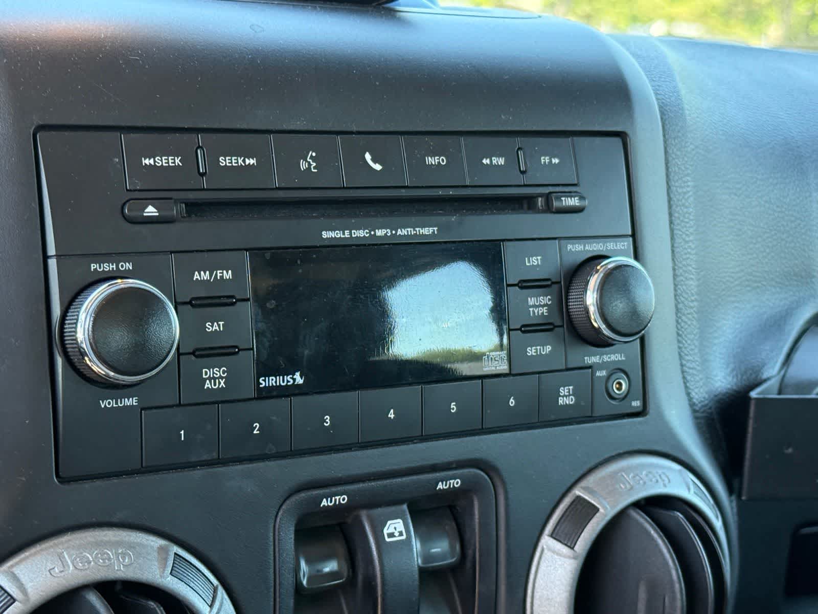 2016 Jeep Wrangler Sport