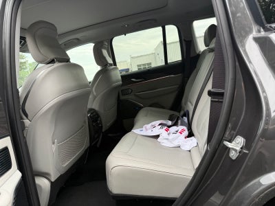 2022 Jeep Grand Cherokee Overland