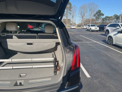 2022 Cadillac XT5 FWD Premium Luxury