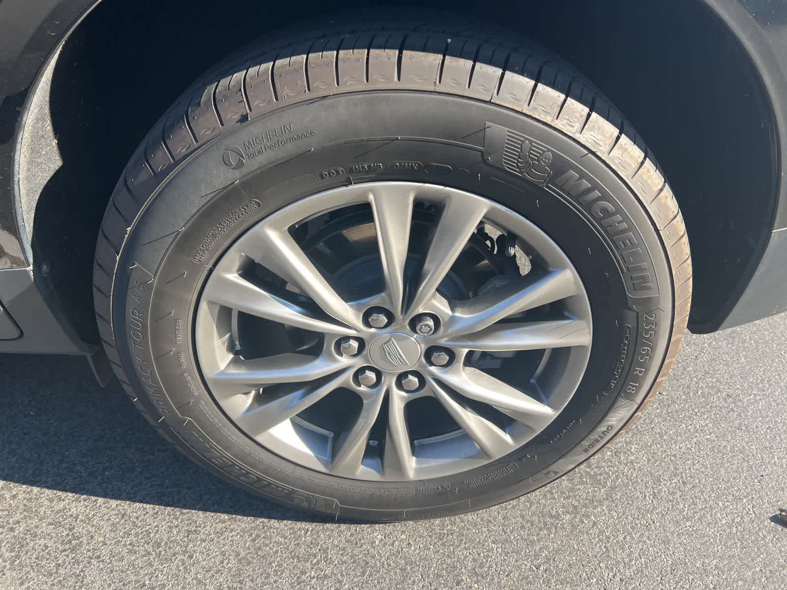 2022 Cadillac XT5 FWD Premium Luxury