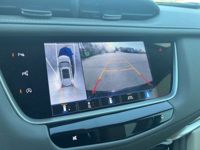 2022 Cadillac XT5 FWD Premium Luxury