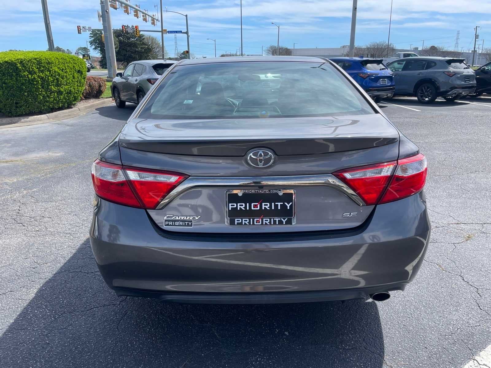 2015 Toyota Camry SE