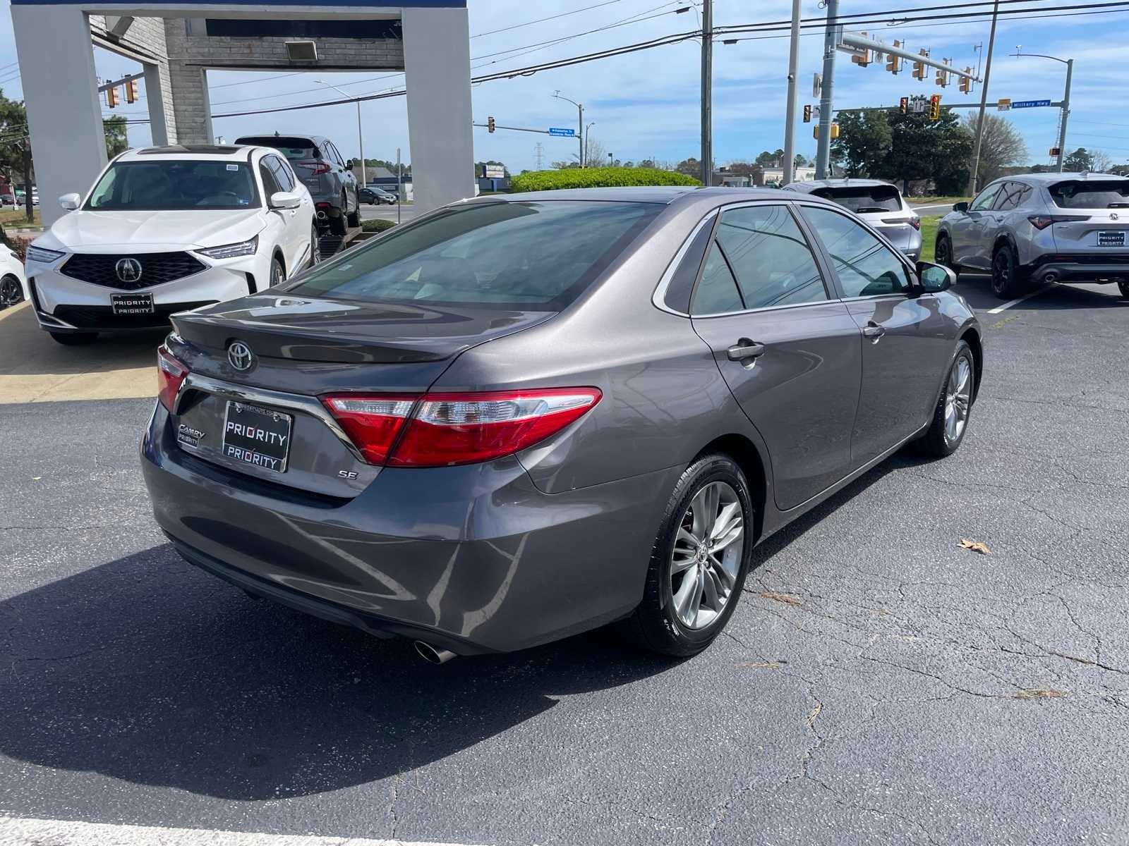 2015 Toyota Camry SE