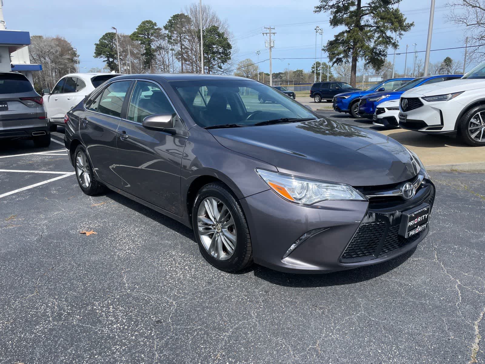 2015 Toyota Camry SE