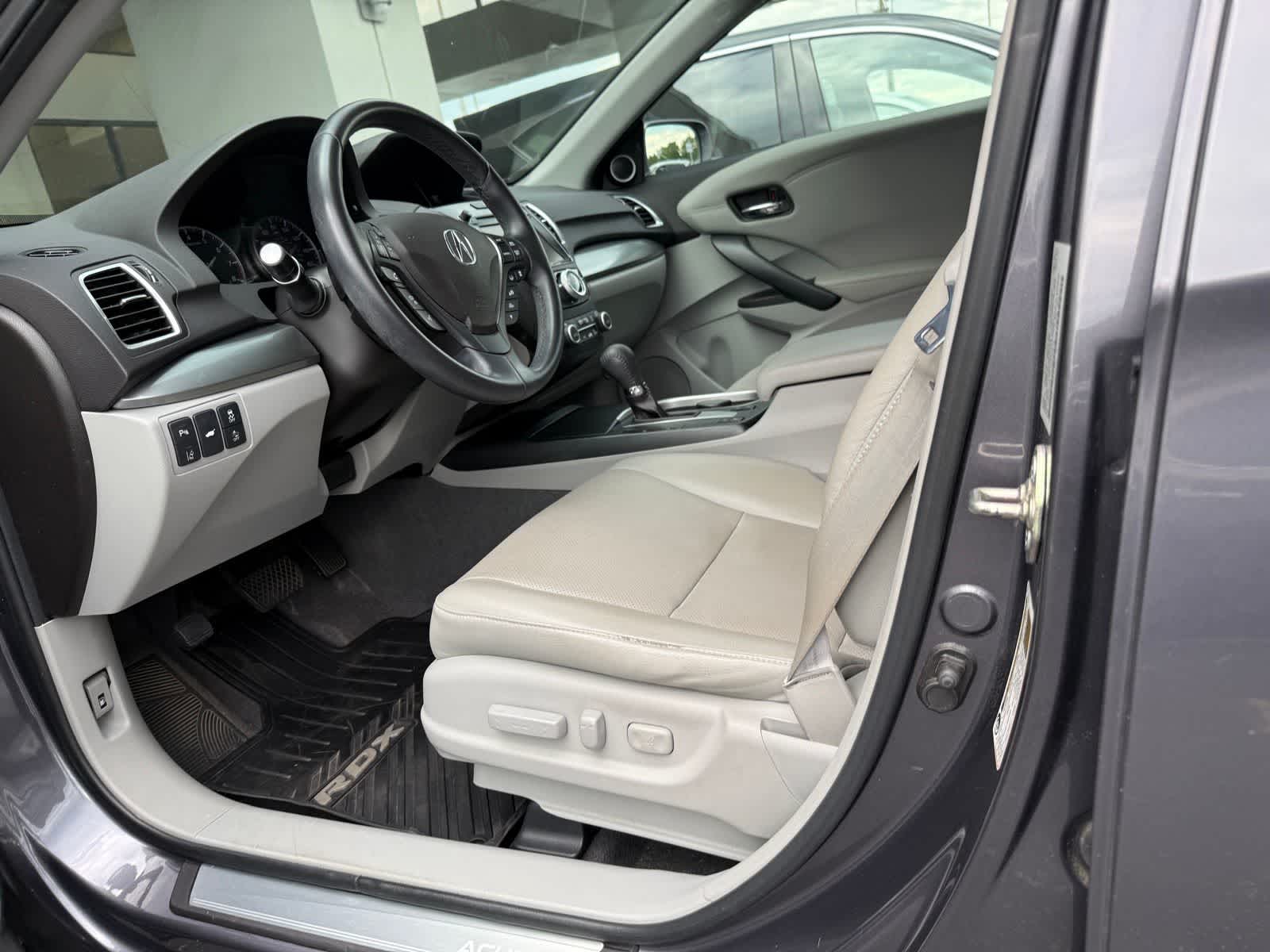 2017 Acura RDX w/Advance Pkg