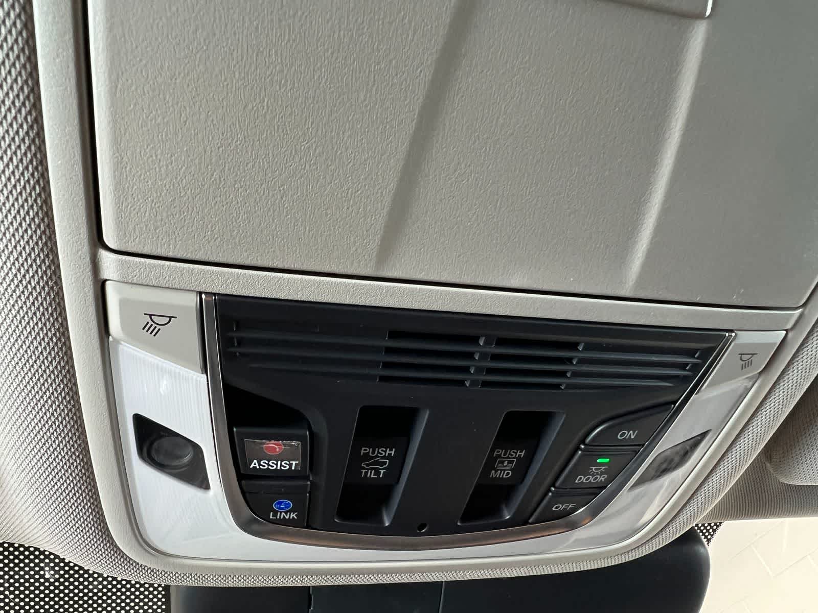 2025 Acura RDX w/Advance Package