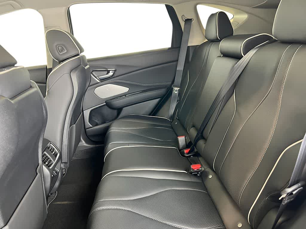 2025 Acura RDX w/Advance Package