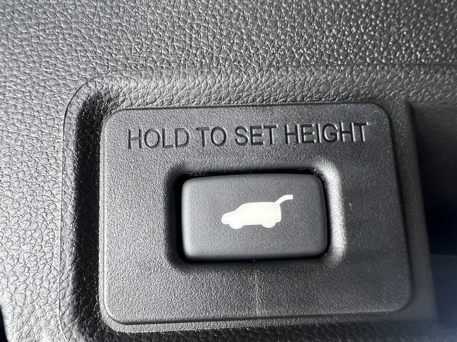 2025 Acura RDX w/Advance Package