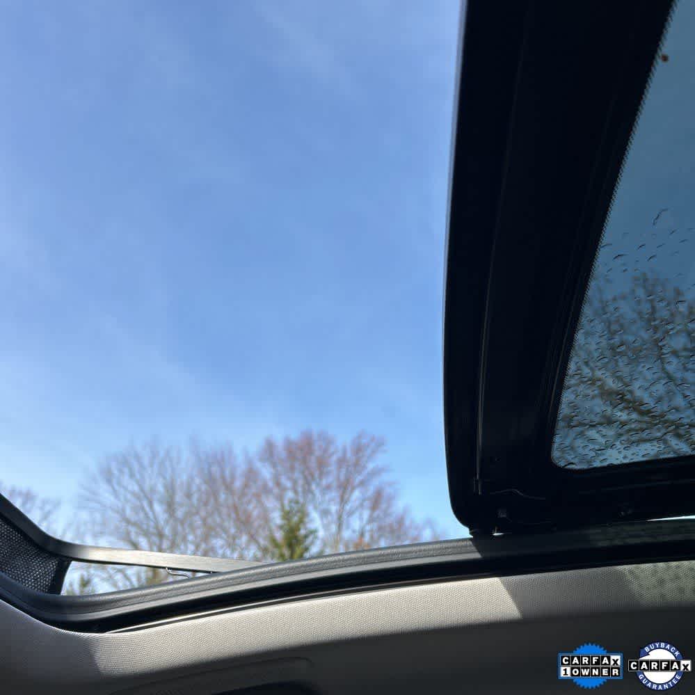 2025 Acura MDX w/Technology Package