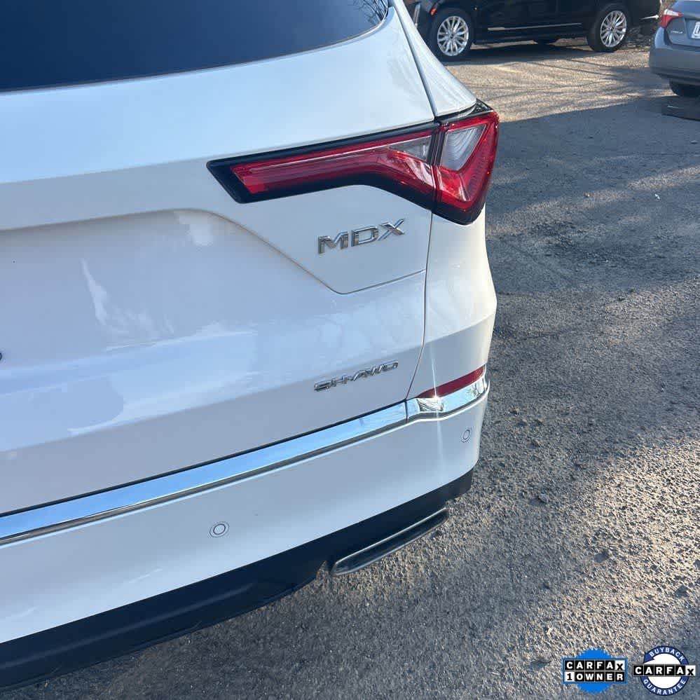 2023 Acura MDX w/Technology Package