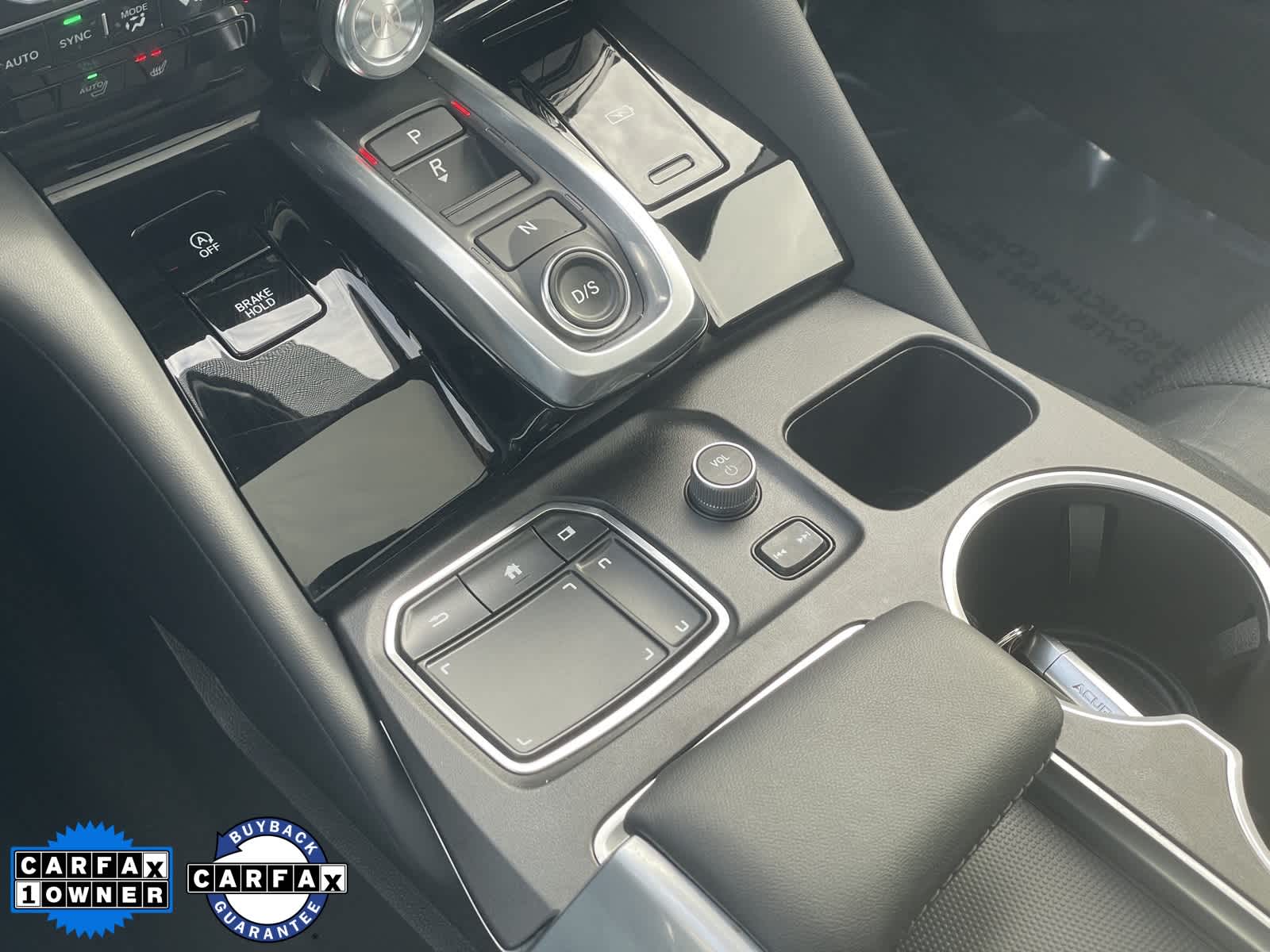 2023 Acura MDX w/Technology Package