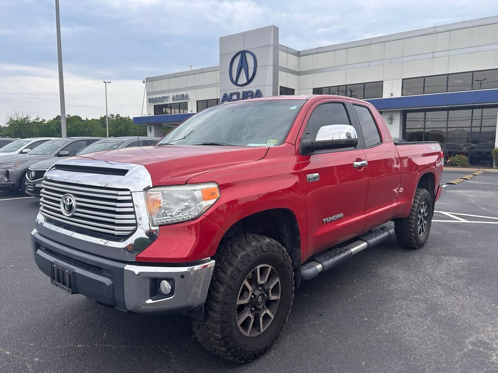 2017 Toyota Tundra Limited Double Cab 6.5 Bed 5.7L