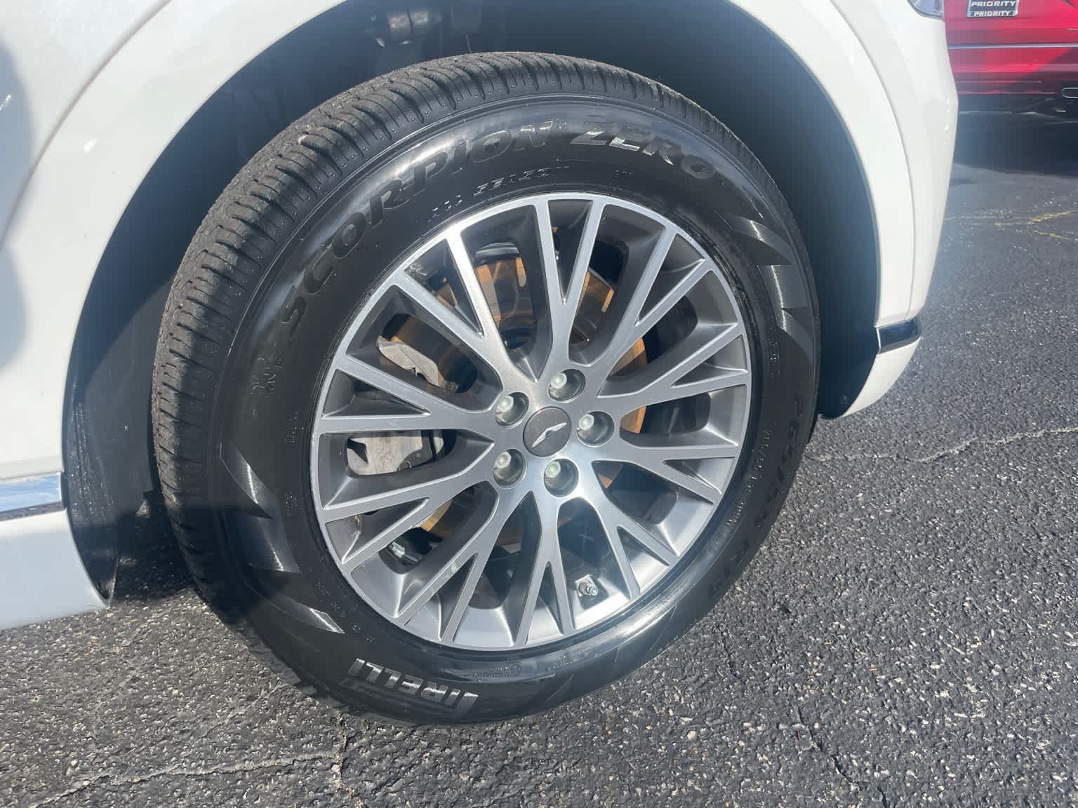 2024 Genesis GV80 Base