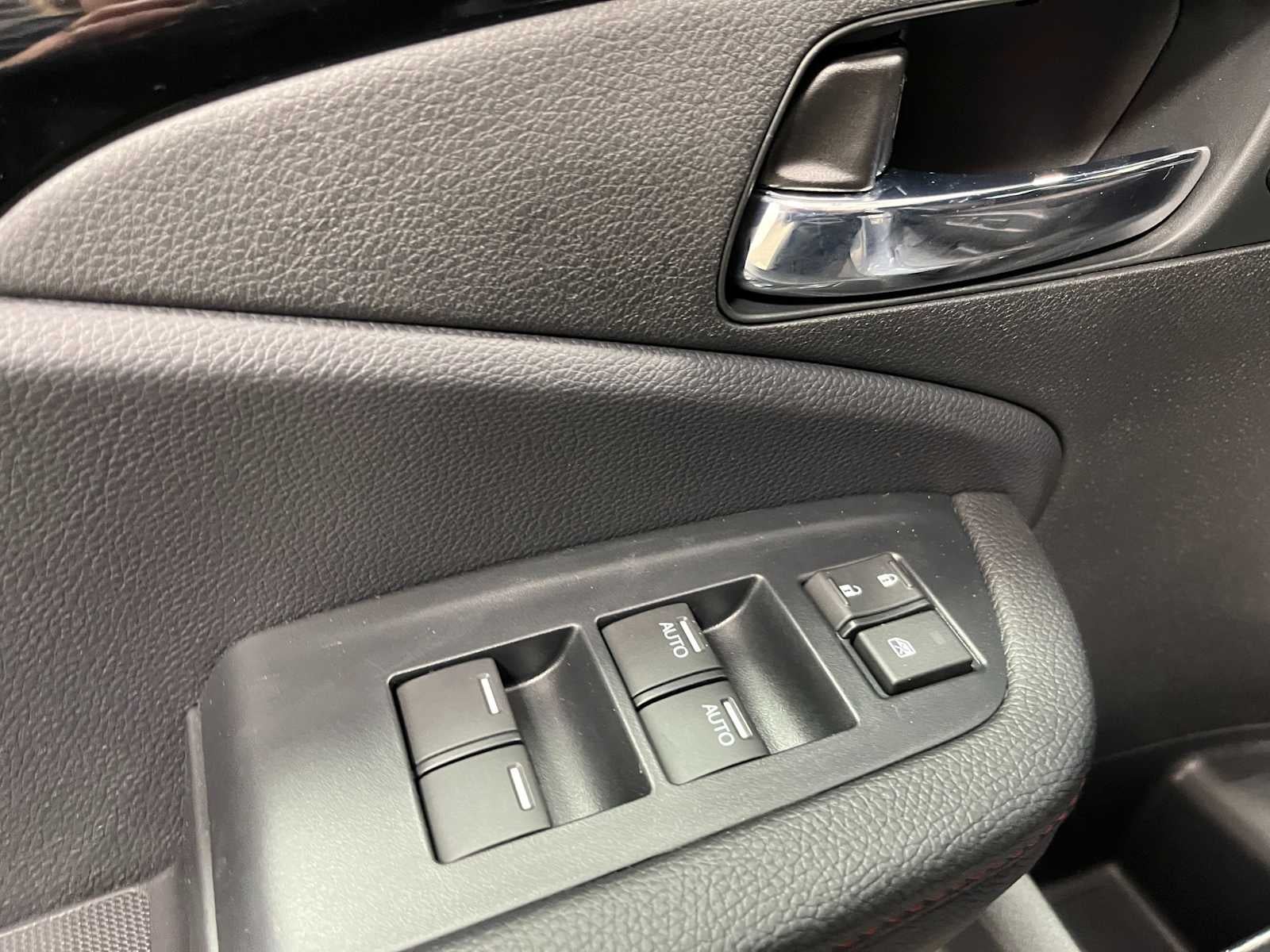 2026 Honda Ridgeline Black Edition Two-Tone