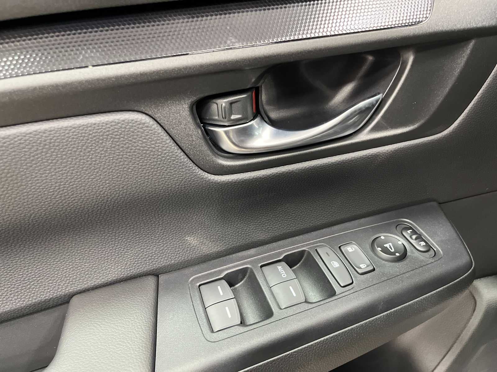 2027 Honda CR-V LX