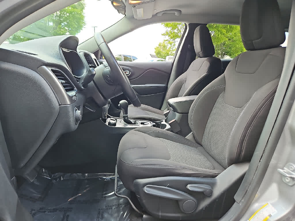 2019 Jeep Cherokee Latitude