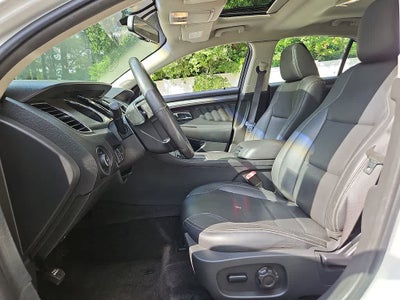 2011 Ford Taurus SEL