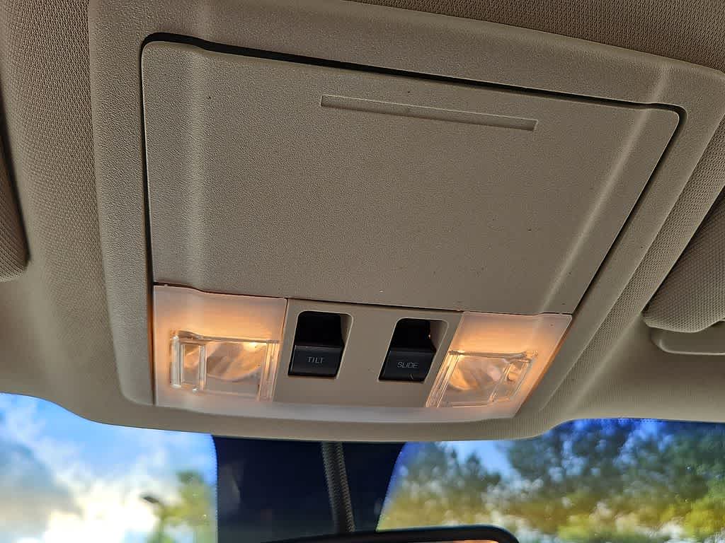 2011 Ford Taurus SEL
