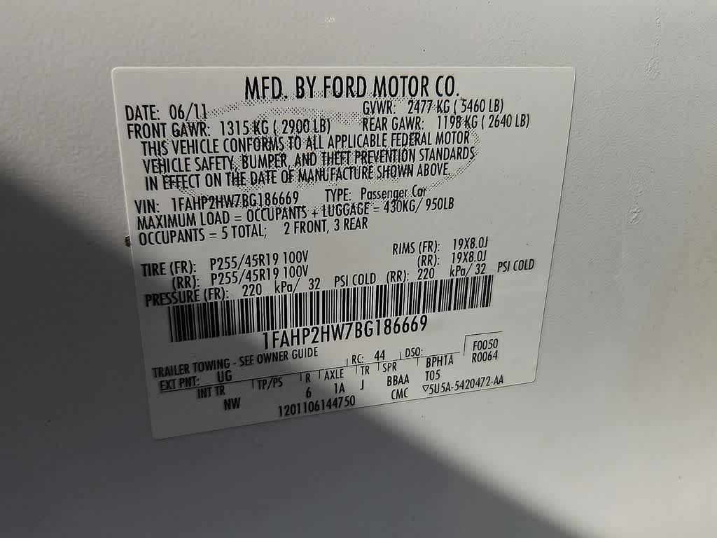 2011 Ford Taurus SEL