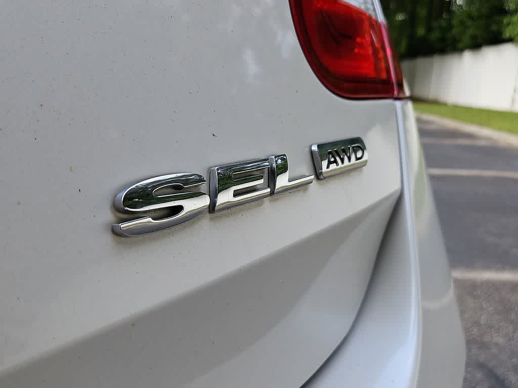 2011 Ford Taurus SEL
